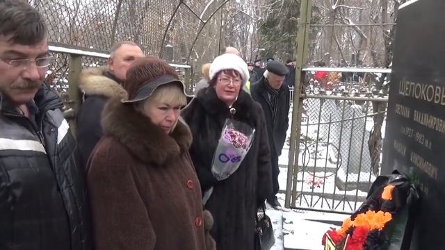 Милицейское братство на могиле у Николая Анисимовича Щёлокова смотреть онлайн