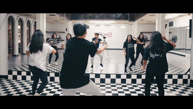 Cheap Thrills - Sia (Dance Tutorial) | @besperon Choreography #BESPERONCHEAPTHRILLS смотреть онлайн