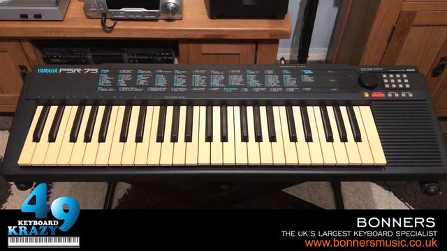Yamaha PSR-75 Keyboard - 15 Demonstration Songs & 15 Jam Track Patterns смотреть онлайн
