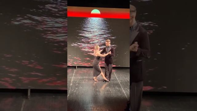 Марина Корниенко. Аргентинское танго. Школа танцев Артура Миррей смотреть онлайн