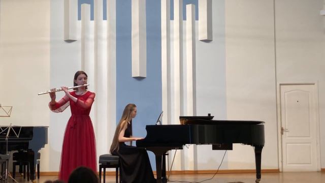 Ж. Муке - Соната для флейты и фортепиано «Флейта Пана» op.15, 1 часть. Носова Елизавета смотреть онлайн