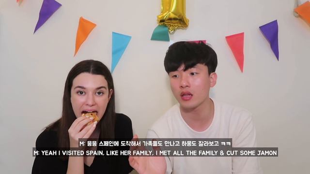 Celebrating 1 Year on YouTube with a mini Pizza Mukbang 🍕 [AMWF] смотреть онлайн