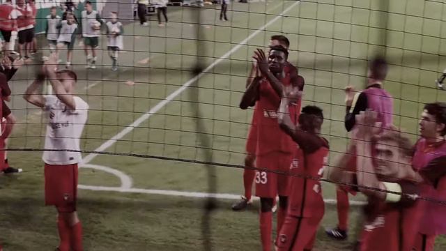 FC Midtjylland players thank fans after their 2-4 win against FC Ferencváros смотреть онлайн