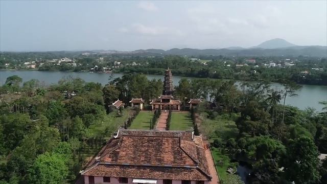 Jaw-Dropping 2023 Travel Destinations in Vietnam смотреть онлайн