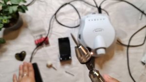 Маникюрный аппарат сломался, показываю что внутри Адаптер   или переходиник для маникюрного аппарат