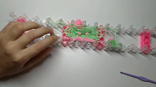 Зайчик из резинок на станке смотреть онлайн