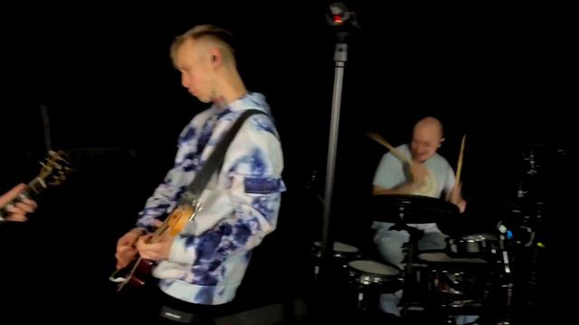 ТОПОЛИНЫЙ ПУХ - БЛЭКДЖЕК_КАВЕР-БАНДА смотреть онлайн