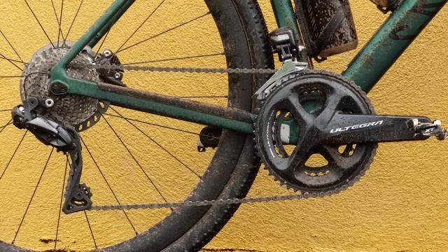 Canyon Grail CF First Ride Review - Gravel Bike Rides Well & Looks... Different смотреть онлайн
