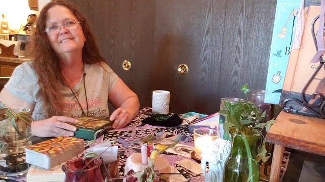 Leo's Weekly Tarot and Oracle Reading 4-24 to 4-30 Stop The Criticism, Release And Move On смотреть онлайн
