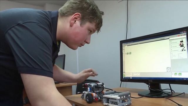 Юные курганские кулибины изобретают теплицу смотреть онлайн