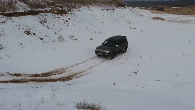 На что способен LEXUS LX470 в стоке?! Lexus Lx470 Stock Offroad. Жесть.