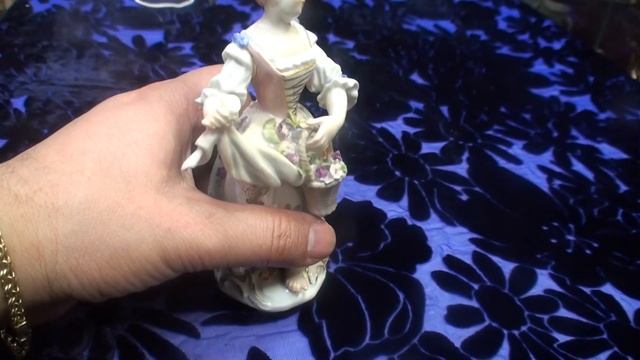 Мейсен фигурка девочки в супер состоянии без каких либо дефектов начало 20 века. На продажу. смотреть онлайн