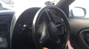 Закусывает руль - неисправность "рулевого карданчика"