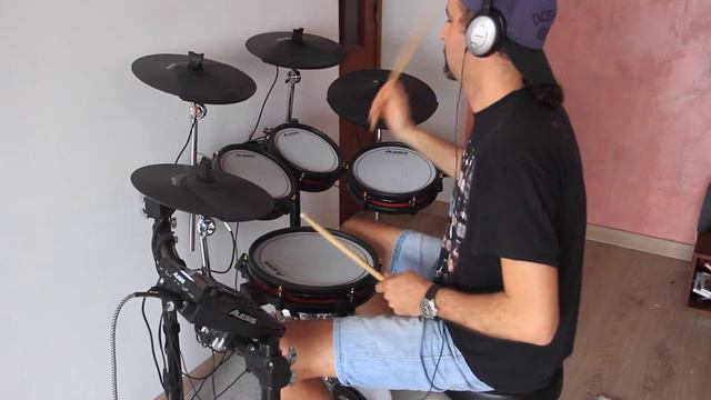 In bloom - Nirvana - Drum Cover by CyberFido - (Alesis Crimson II SE) смотреть онлайн