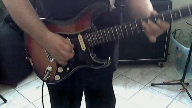 testing guitar on web camera смотреть онлайн