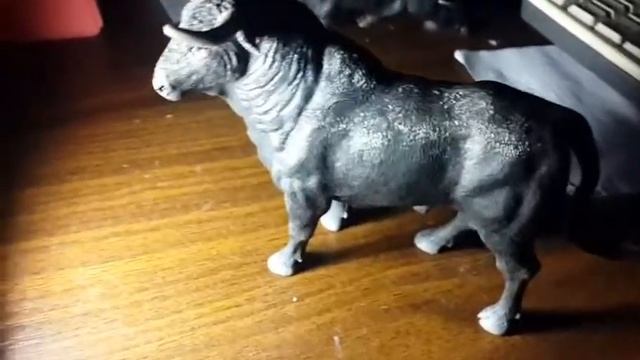 ЭВОЛЮЦИЯ ФИРМЫ COLLECTA НА ПРИМЕРЕ ИСПАНСКИХ БЫКОВ (Collecta) (подробный детальный обзор)