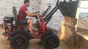 Самодельный Мини Погрузчик работает на стройке!