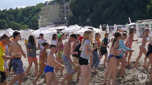 Лагерь Земля Героев. Болгария 2015. Аниматорский танец. Флешмоб смотреть онлайн