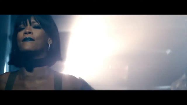 040 Eminem The Monster ft Rihanna смотреть онлайн