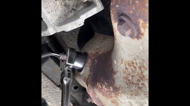 HOW TO CHANGE THE O2 SENSOR ON A 2002 HONDA ACCORD EX смотреть онлайн