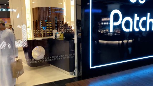 День бортпроводника в Дубае | Обзор отеля Radisson Blu Dubai, как живем, чем кормят и чем занимаемс смотреть онлайн