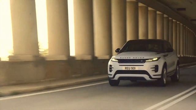 2020 Range Rover Evoque vs 2020 Audi Q3 – Review In-Depth Comparison SUV смотреть онлайн