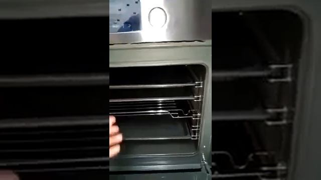 Видеообзор на товар из магазина SULPAK Встраиваемый духовой шкаф Hansa BOEIS69407
