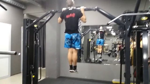 Нарезка моментов с тренировок в зале [Зал "Зона 531", 15.12 и 16.12] смотреть онлайн