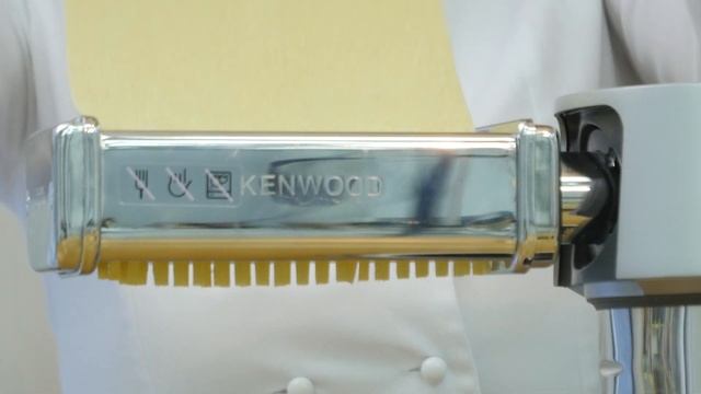 Насадка Kenwood KAX972A/ Нарезка итальянской пасты. смотреть онлайн