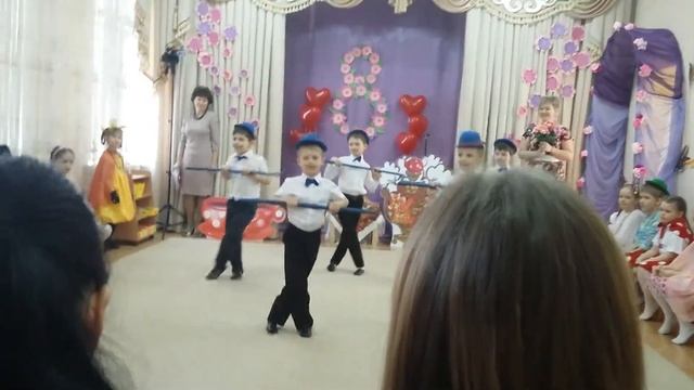 Детский сад 61. Новотитаровская смотреть онлайн