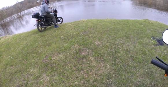 Школьники утопили альфу.Покатушки на альфах! смотреть онлайн