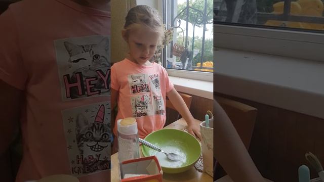 Делаем слайм смотреть онлайн
