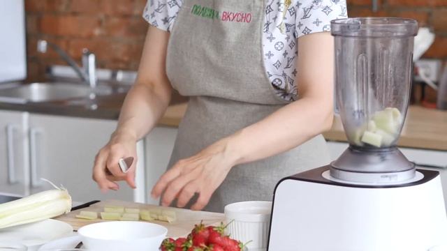 Вегетарианские рецепты/Холодный клубничный суп/Просто и вкусно