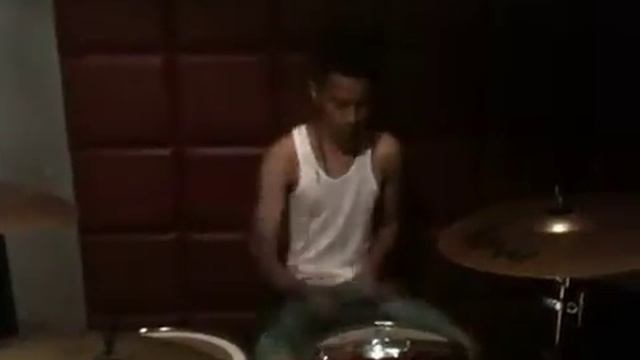 Zan's Drumming Part 2 смотреть онлайн