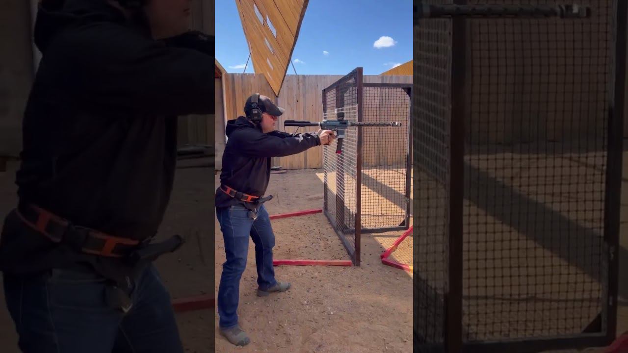 Кто так стреляет? смотреть онлайн