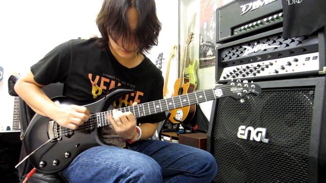 Ernie Ball Music Man John Petrucci Majesty 6 Electric Guitar Polar Noir Black Finish смотреть онлайн