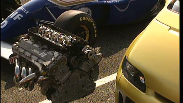 Renault Espace F1 | Official B-roll video смотреть онлайн