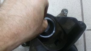 Nissan Qashqai. Замена ремкомплекта переднего суппорта.