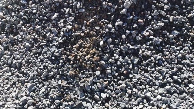 Огород. Укладка агроткани. Подготовка под засыпку щебня. смотреть онлайн