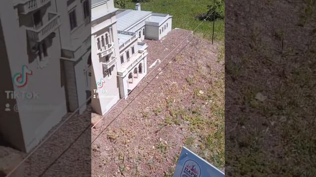 Парк миниатюр в Киеве. Знаменитая архитектура Украины в миниатюре.