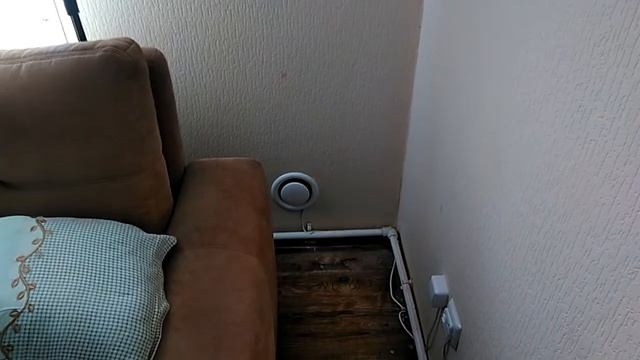 Как работает воздушный солнечный коллектор Solar Fox зимой.Тепловизор в помощь. смотреть онлайн