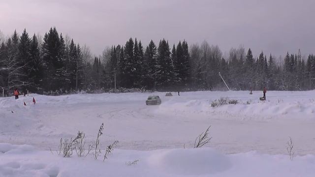 Автокросс Д2К 05.01.14. с Стряпунята Пермский край смотреть онлайн