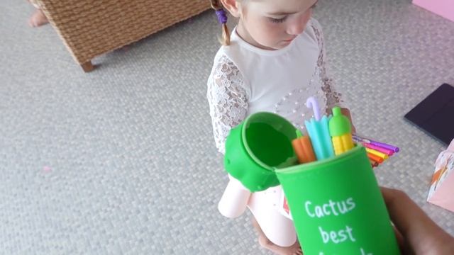 VLOG День Рождения Алисы. ПОДАРКИ. Алиса и Коля смотреть онлайн