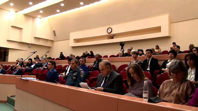 ОПу, ТПП, омбудсменов, избирком и другие органы лишили права законодательной инициативы смотреть онлайн