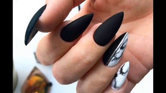 Модный дизайн с черным цветом 20 идей #МАНИКЮР2020 смотреть онлайн