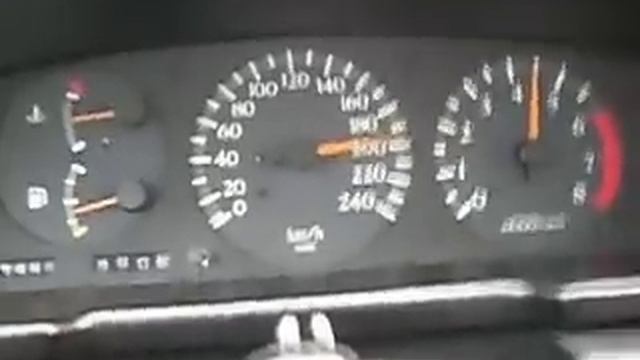 Nissan Maxima J30.MOV