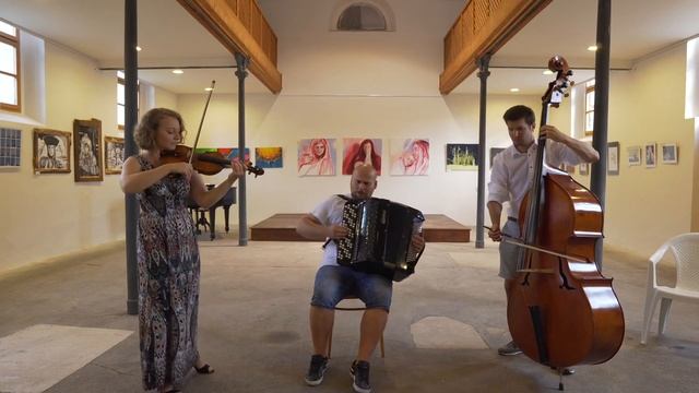 Tango Épico - Love Anthem смотреть онлайн