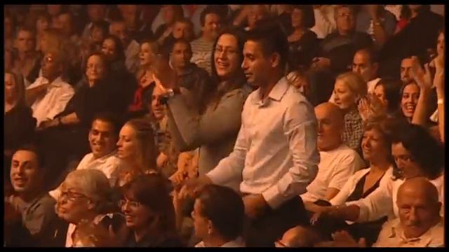 יואב יצחק כמו שוקולד הופעה בהיכל Yoav Itzhak смотреть онлайн