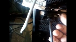 Как подключить второй монитор к новой видеокарте через VGA???
