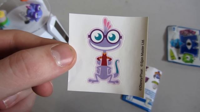 Пакетик Monsters University Minis [Университет Монстров] #4 смотреть онлайн